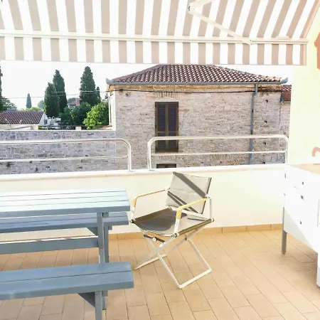 Apartment Elizeja Fazana